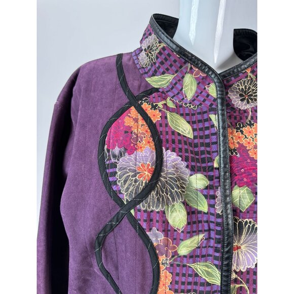 Reversible Vintage 80s Womens Coat With Floral Quilted Pattern & Black Faux Leat - Picture 3 of 16